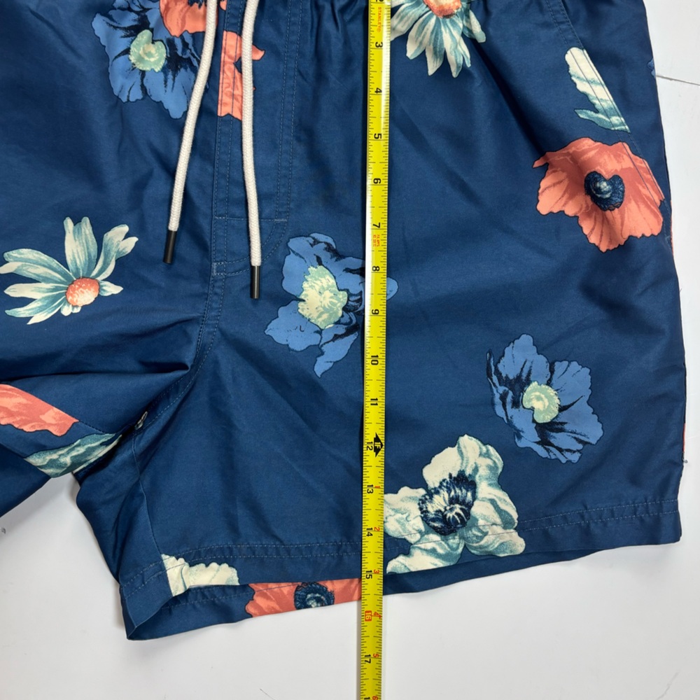American Eagle 4.5” Blue Floral Swim Trunks Shorts Size L - Picture 7 of 12